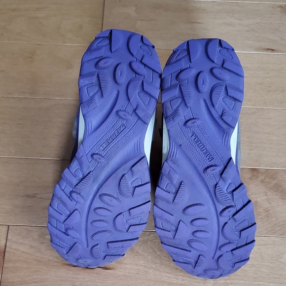 Youth Merrell Moab Hiking Shoes - Size 2 - Picture 5 of 6